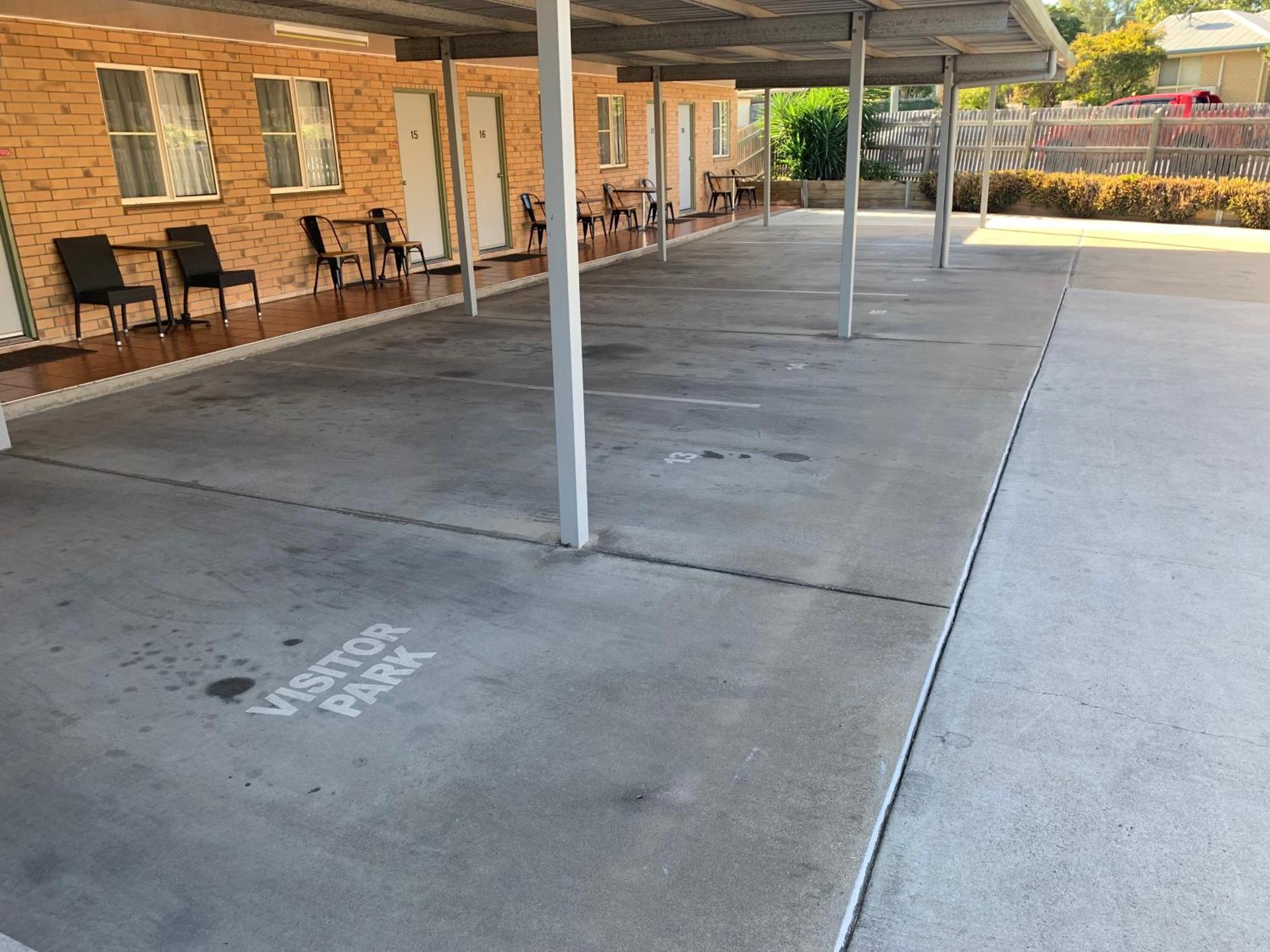 Raintree Motel Biloela Экстерьер фото
