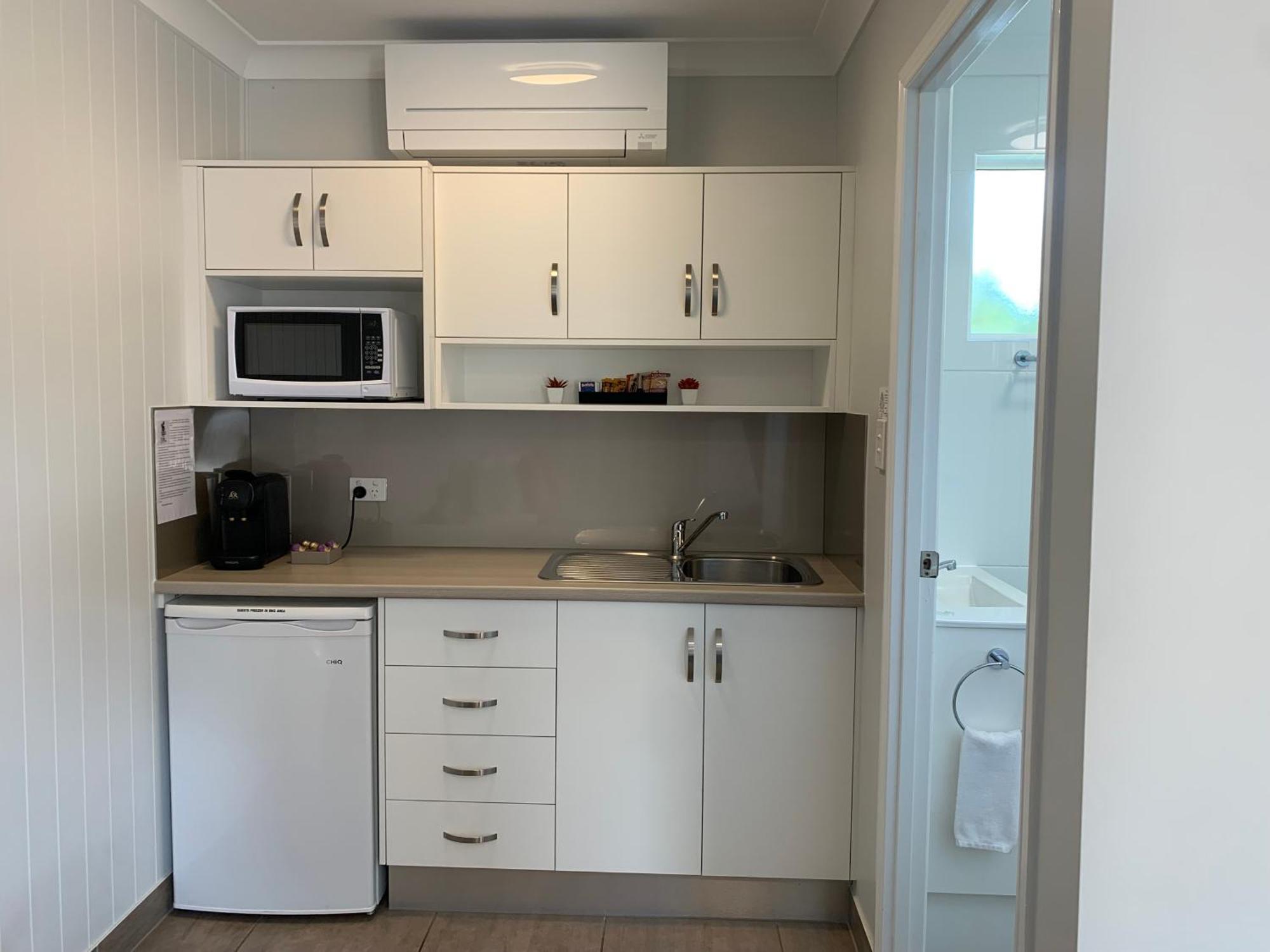 Raintree Motel Biloela Экстерьер фото