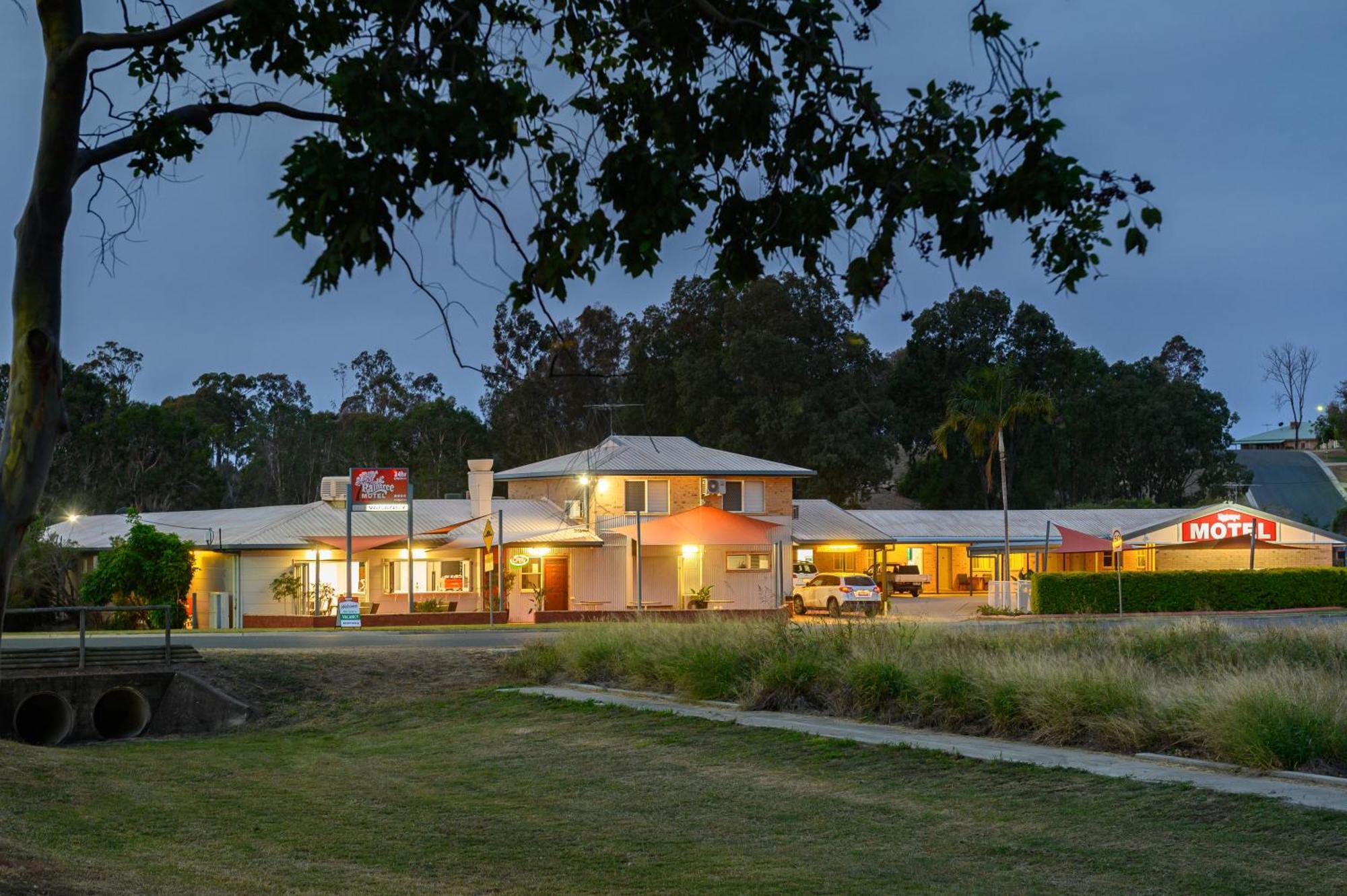 Raintree Motel Biloela Экстерьер фото